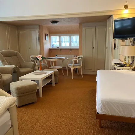 George Guest house